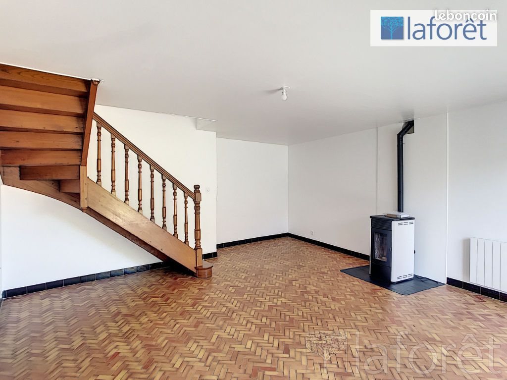 Maison à louer, 70m², Malguénac