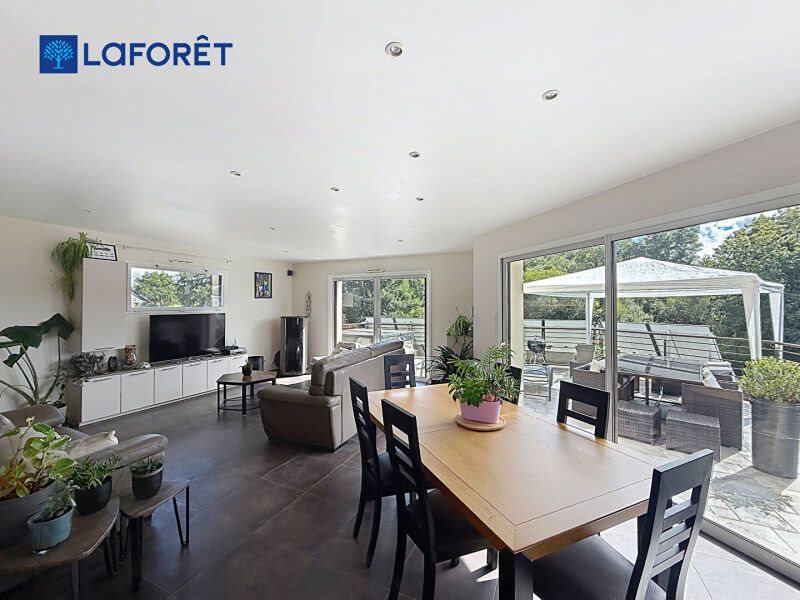Maison à vendre, 125m², Plumelin