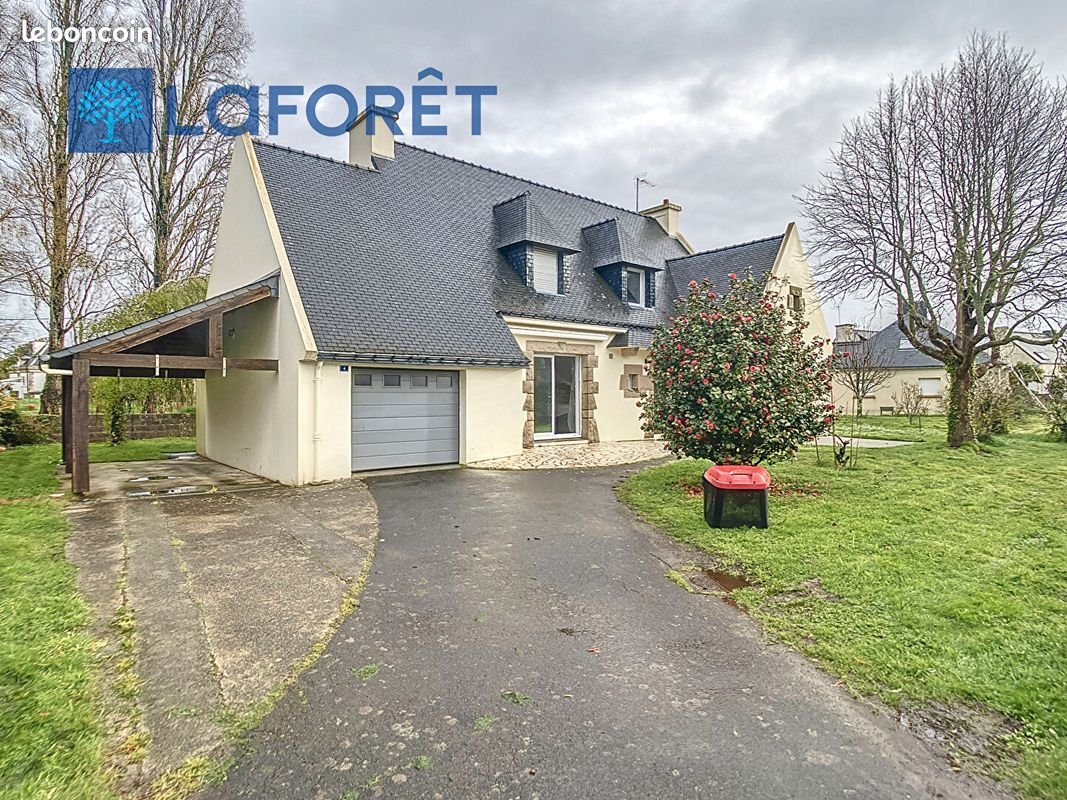 Maison à louer, 160m², Riantec