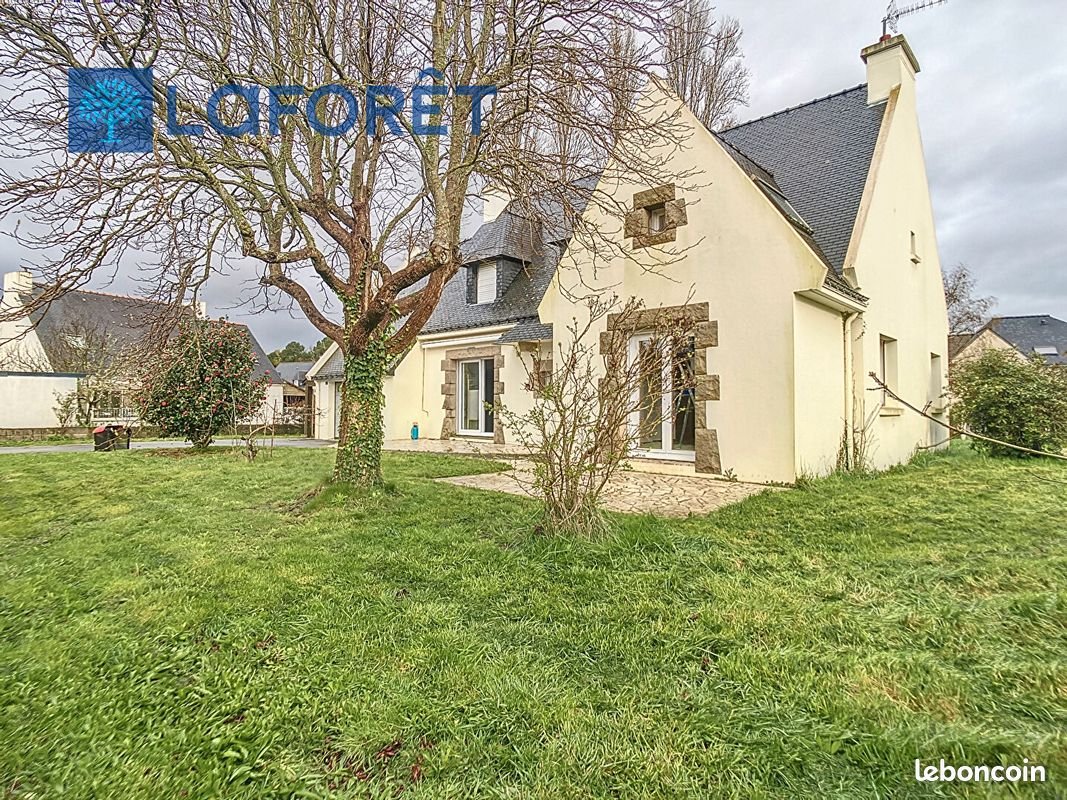 Maison à louer, 160m², Riantec