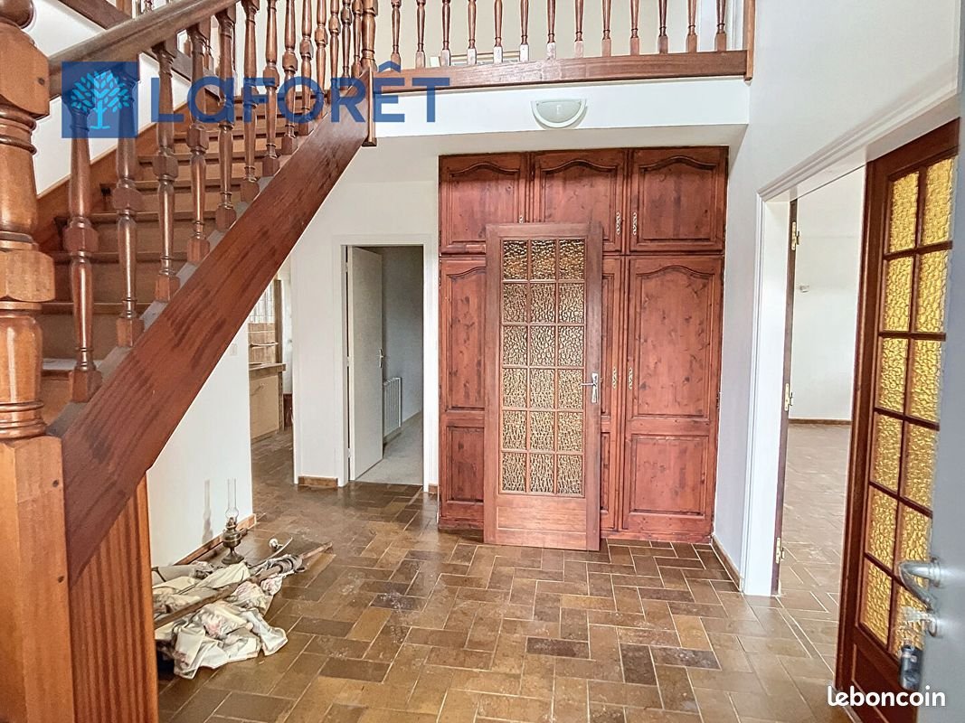 Maison à louer, 160m², Riantec