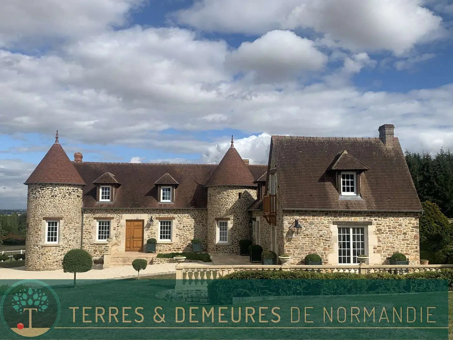 Maison à vendre, 357m², Mortrée