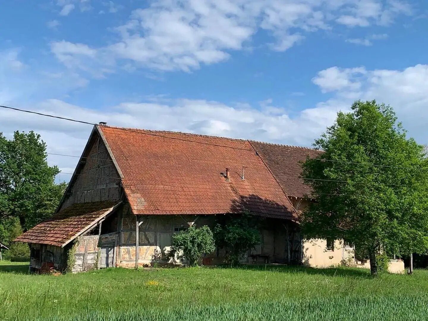 Maison à vendre, 440m², Montpont-en-Bresse