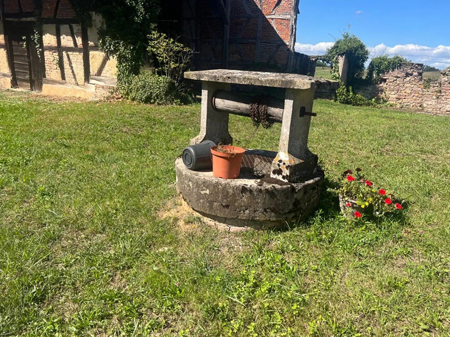 Maison à vendre, 440m², Montpont-en-Bresse
