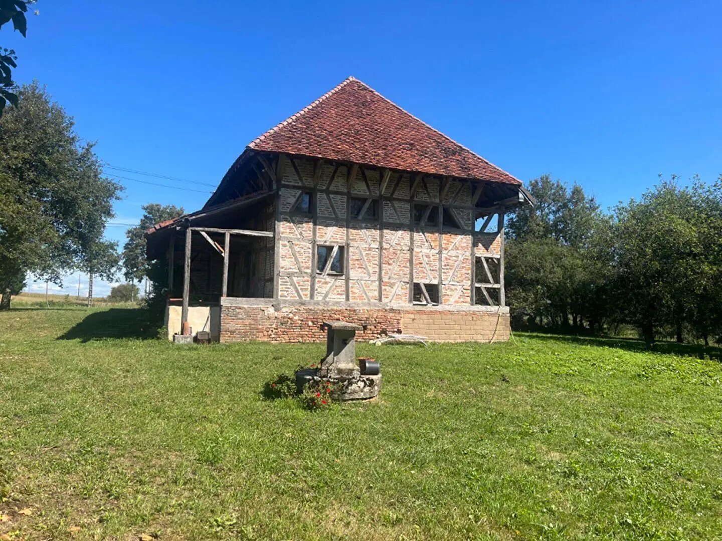 Maison à vendre, 440m², Montpont-en-Bresse