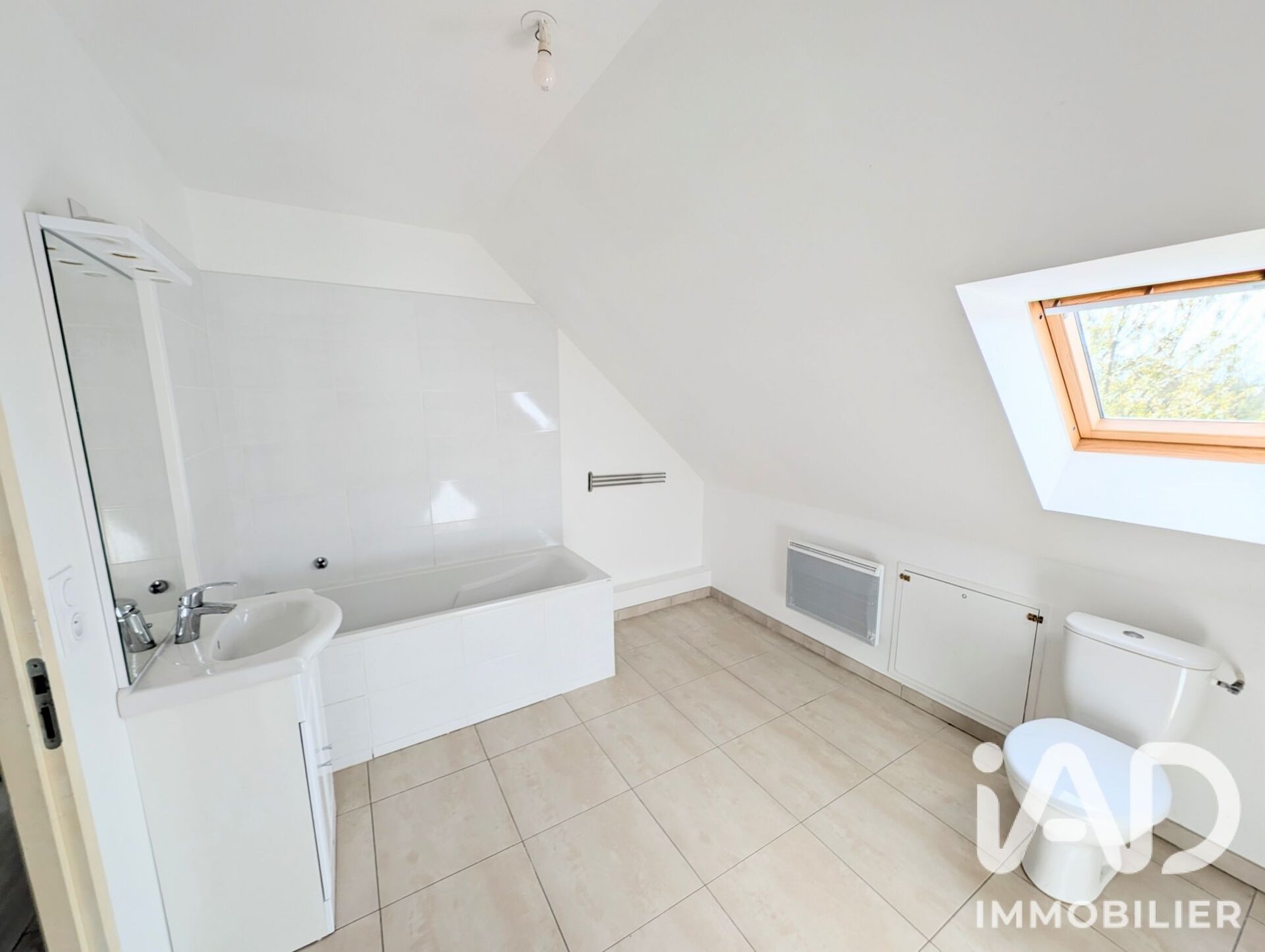 Maison à louer, 134m², Lorris