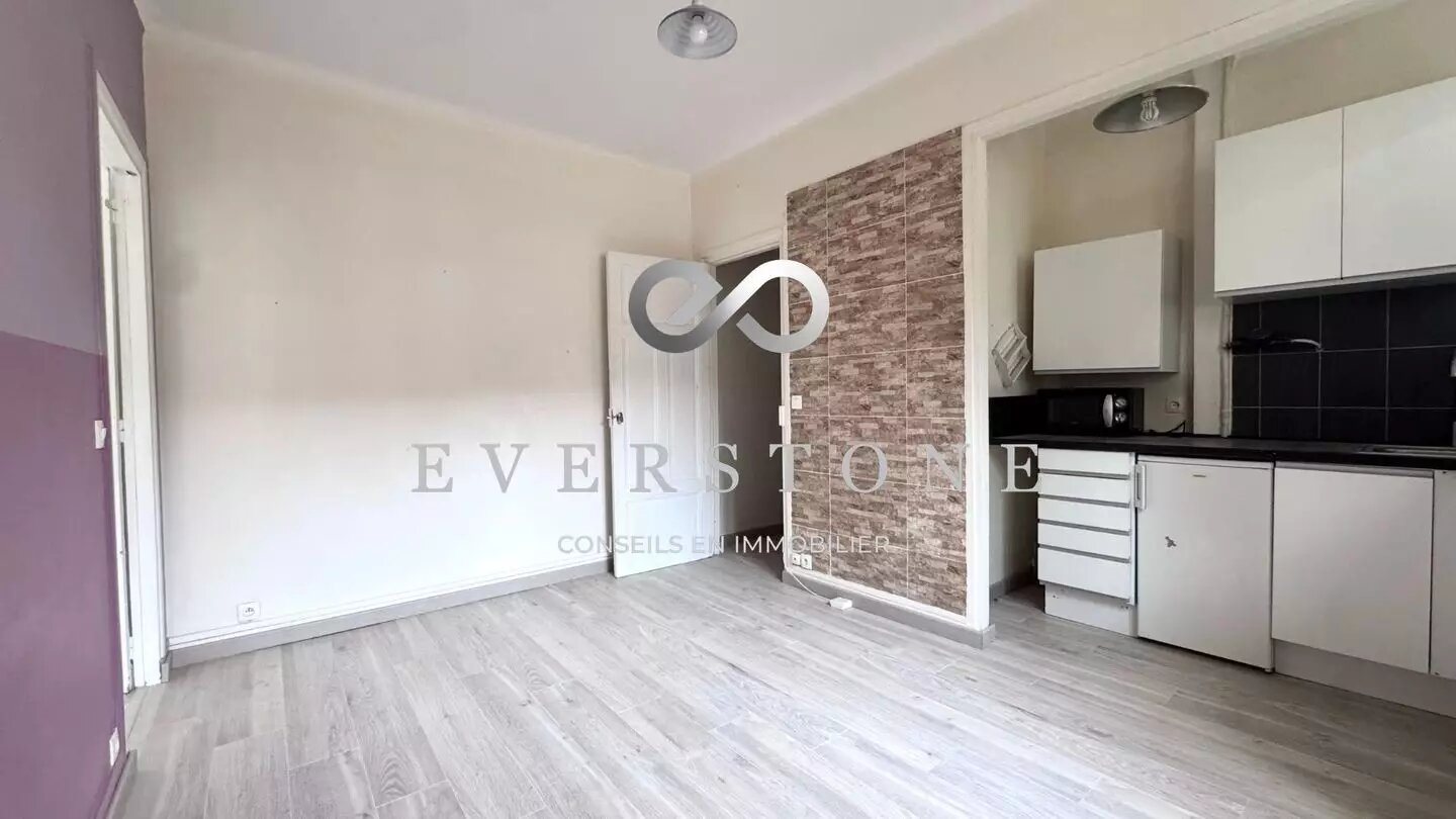 Appartement à vendre, 32m², Courbevoie