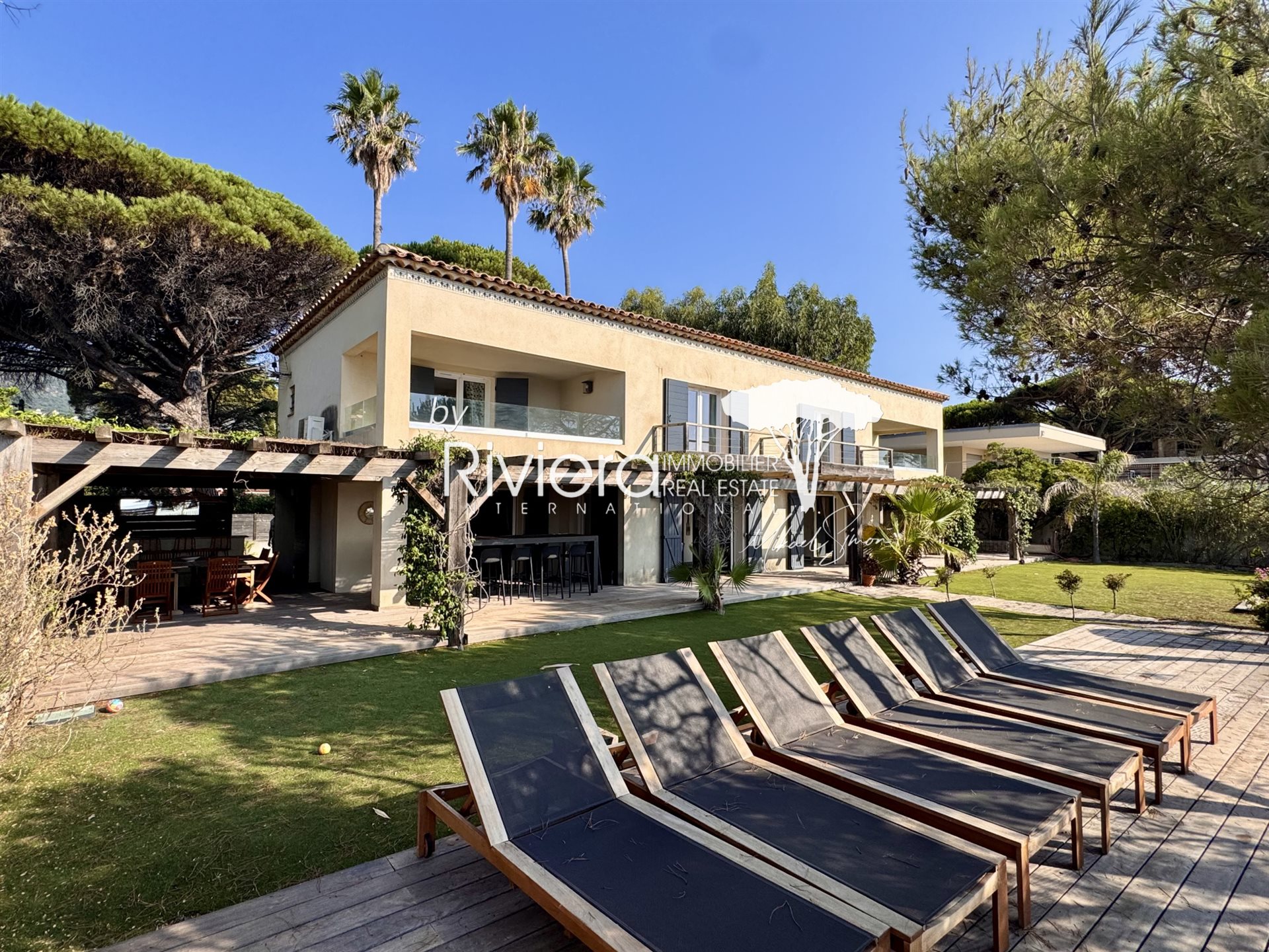 Maison à vendre, 243m², Cavalaire-sur-Mer