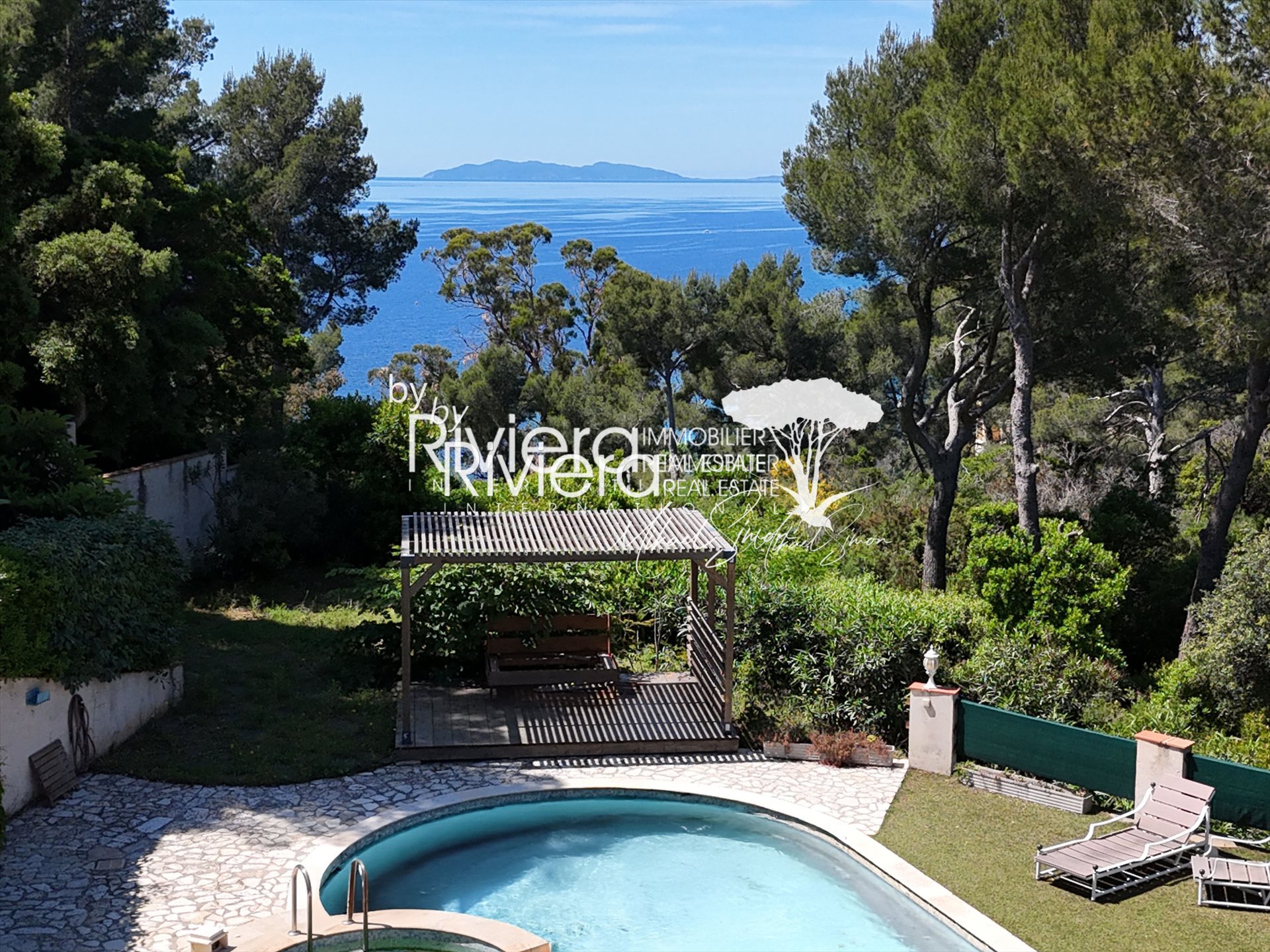 Maison à vendre, 250m², Cavalaire-sur-Mer