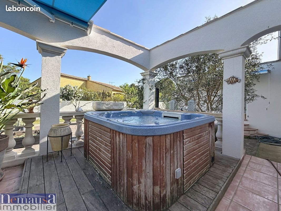 Maison à vendre, 124m², Clarensac