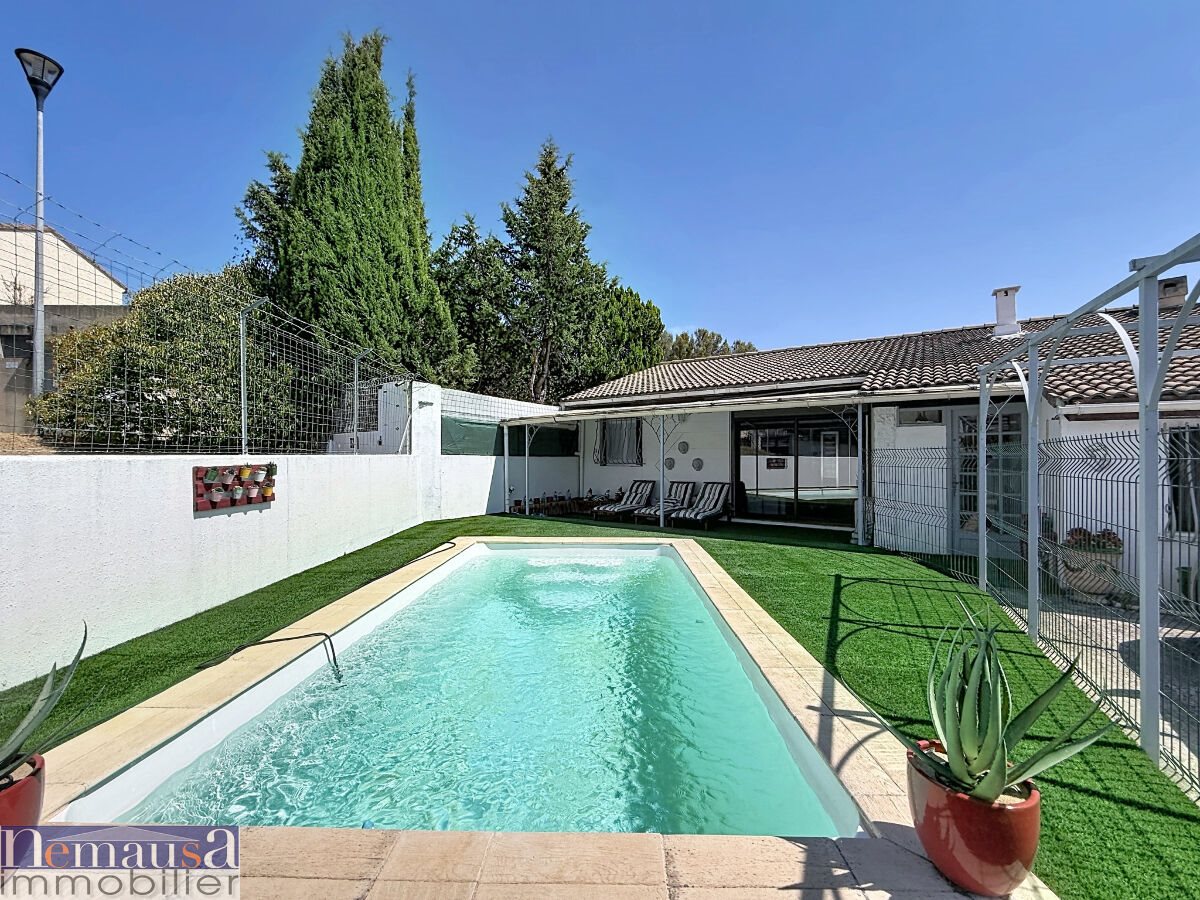 Maison à vendre, 118m², Nîmes