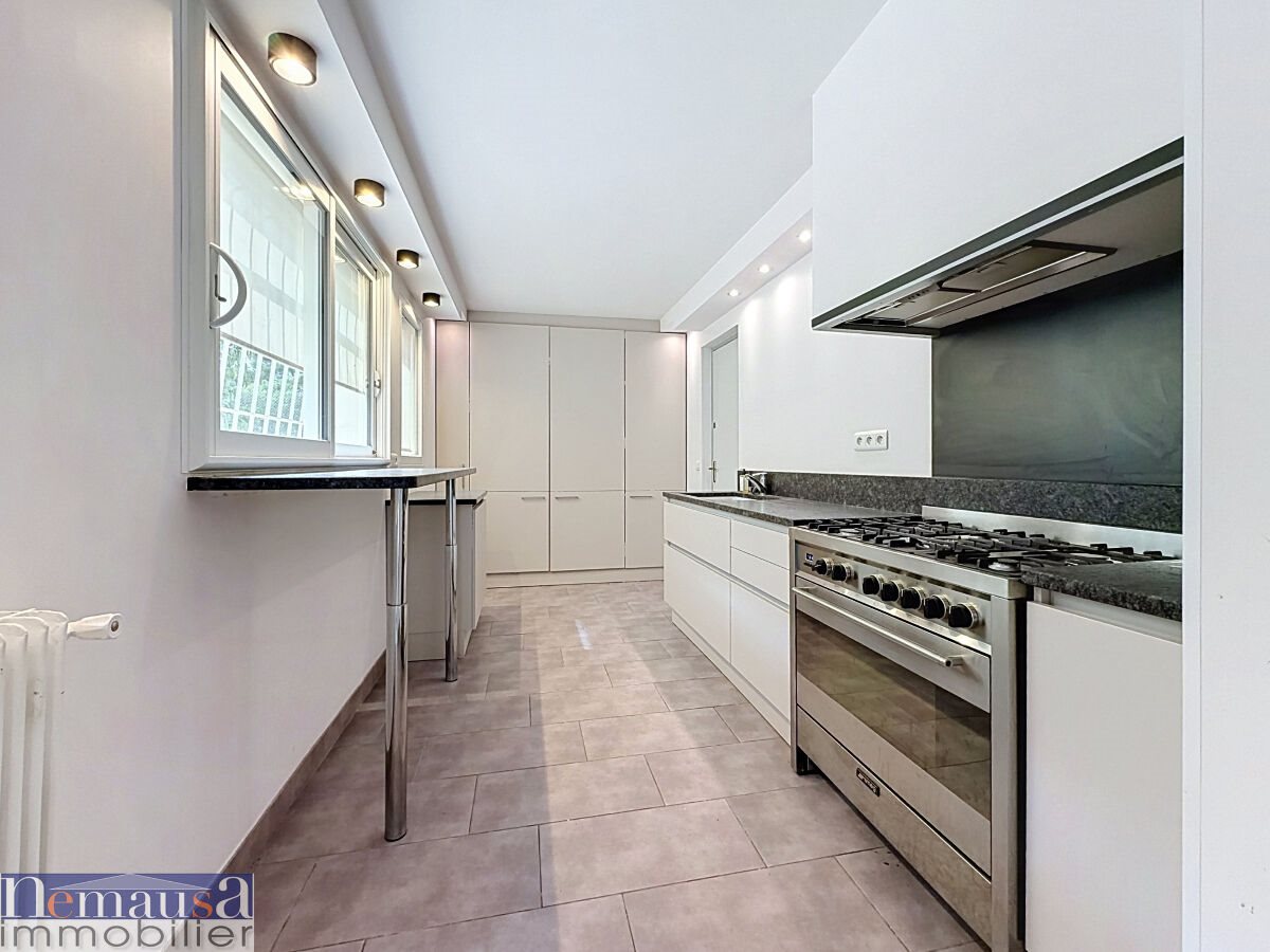 Maison à vendre, 81m², Nîmes