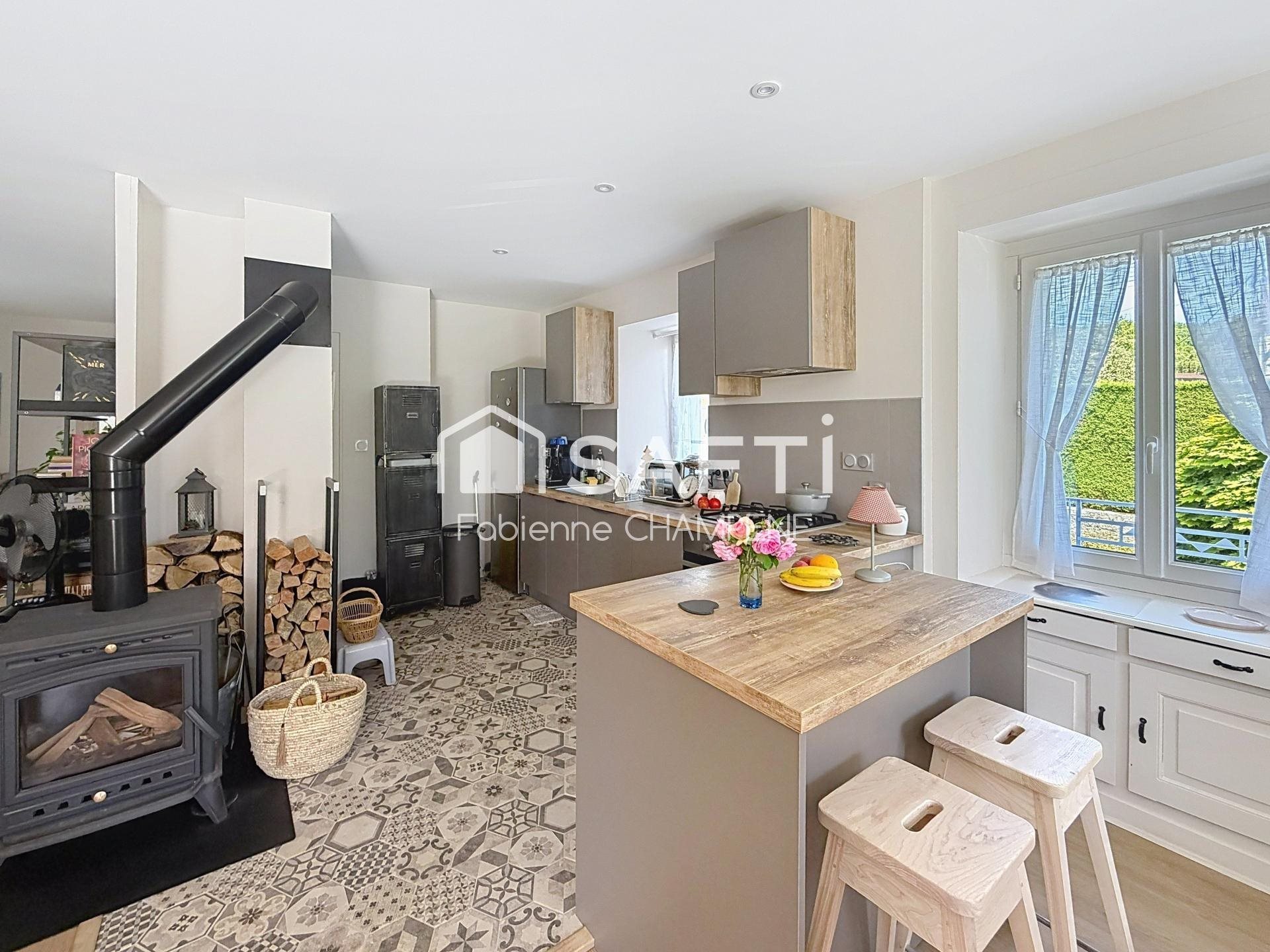 Maison à vendre, 103m², Pannessières