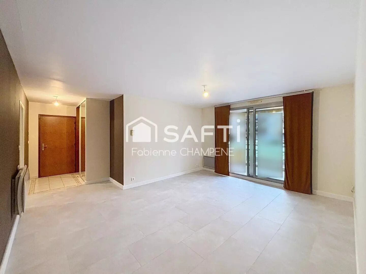Appartement à vendre, 77m², Lons-le-Saunier