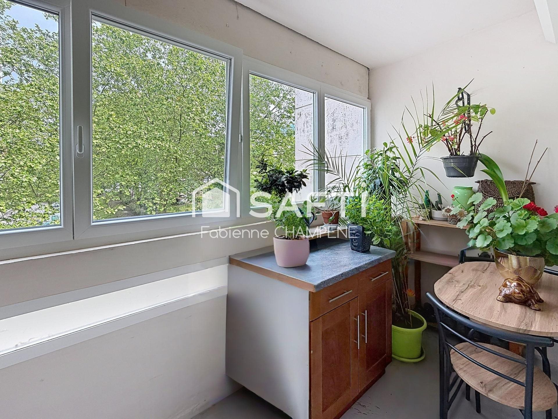 Appartement à vendre, 79m², Lons-le-Saunier