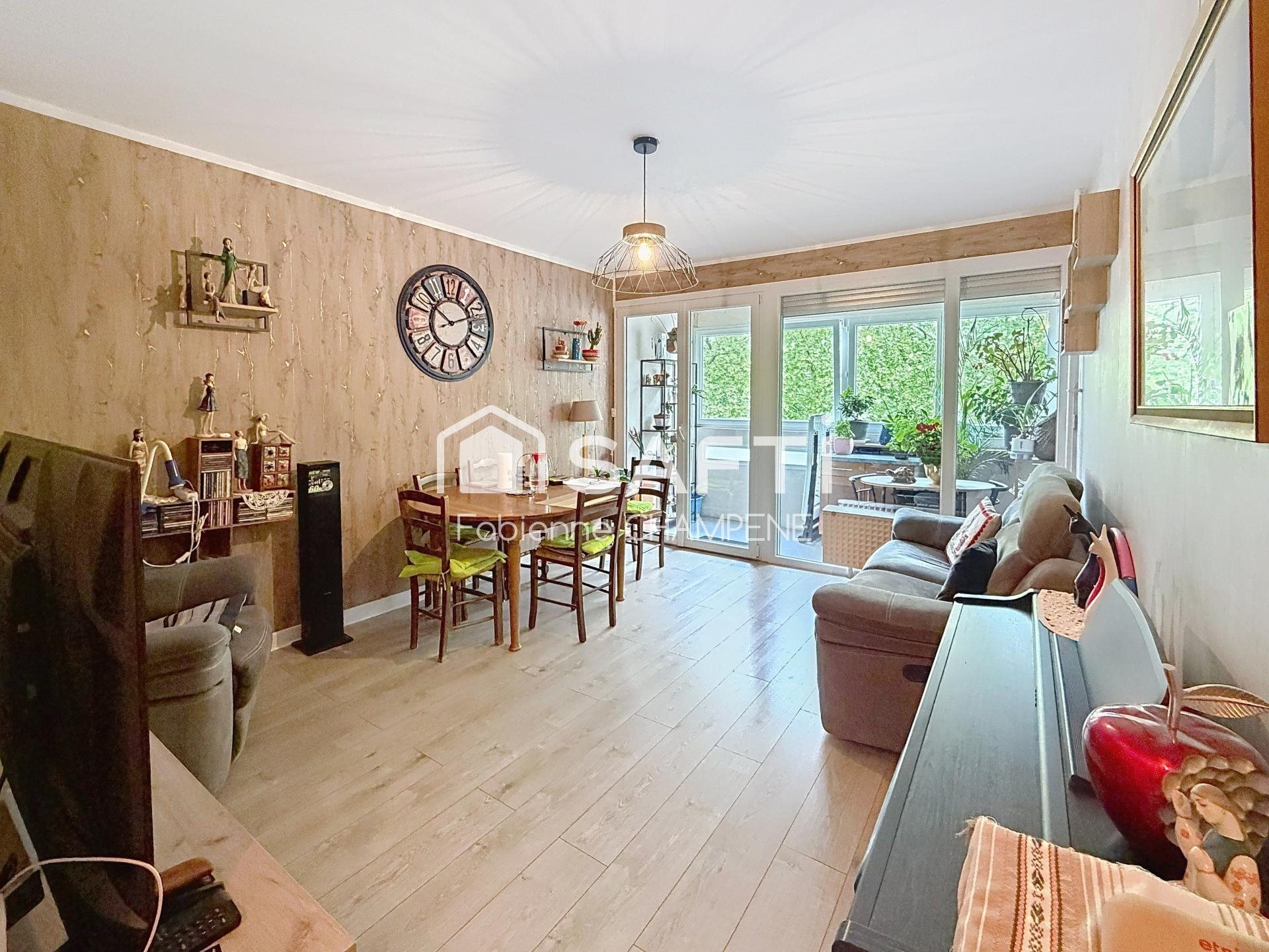 Appartement à vendre, 79m², Lons-le-Saunier