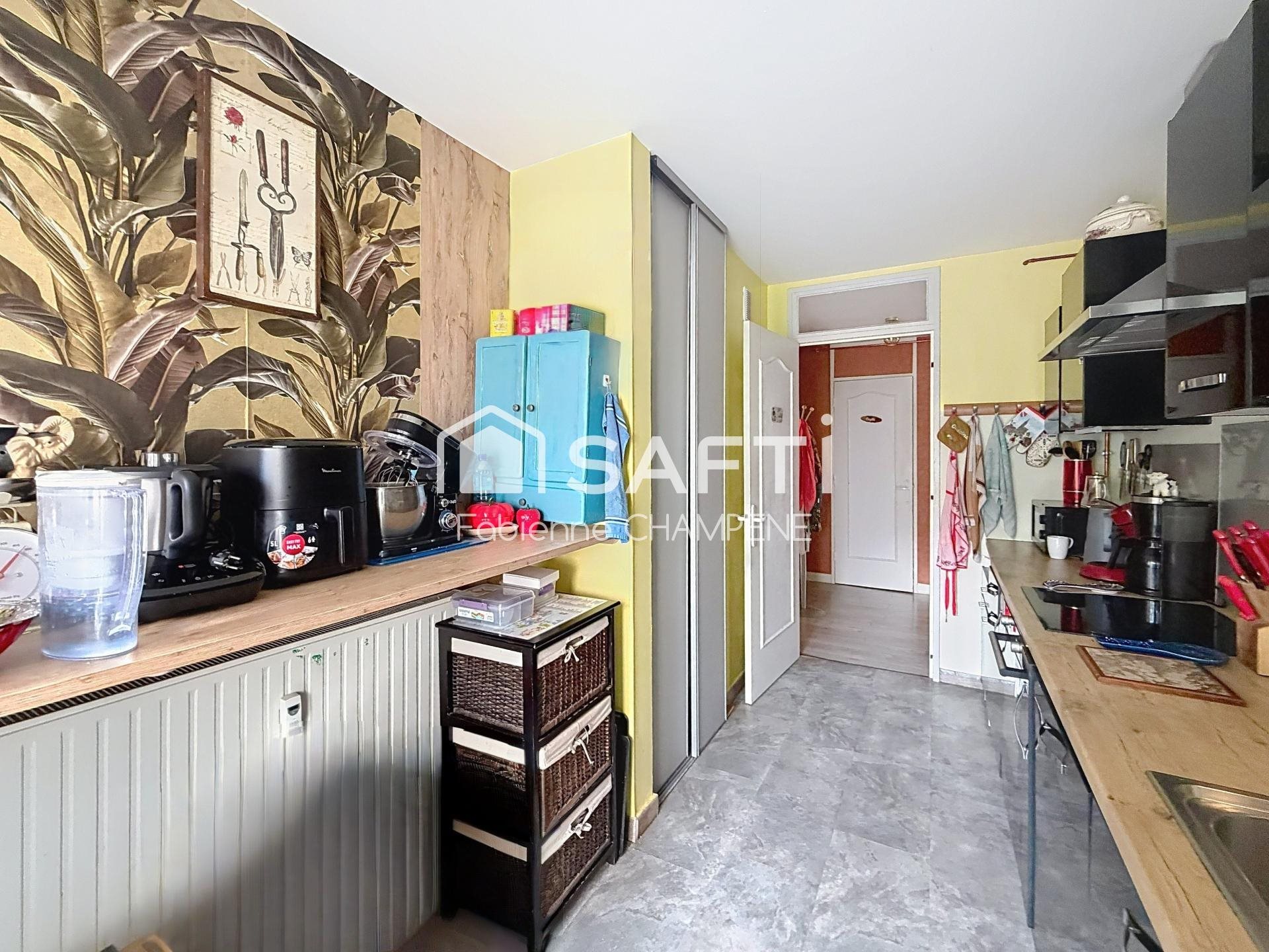 Appartement à vendre, 79m², Lons-le-Saunier