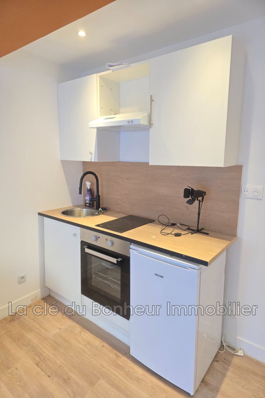 Appartement à louer, 37m², Allemagne-en-Provence