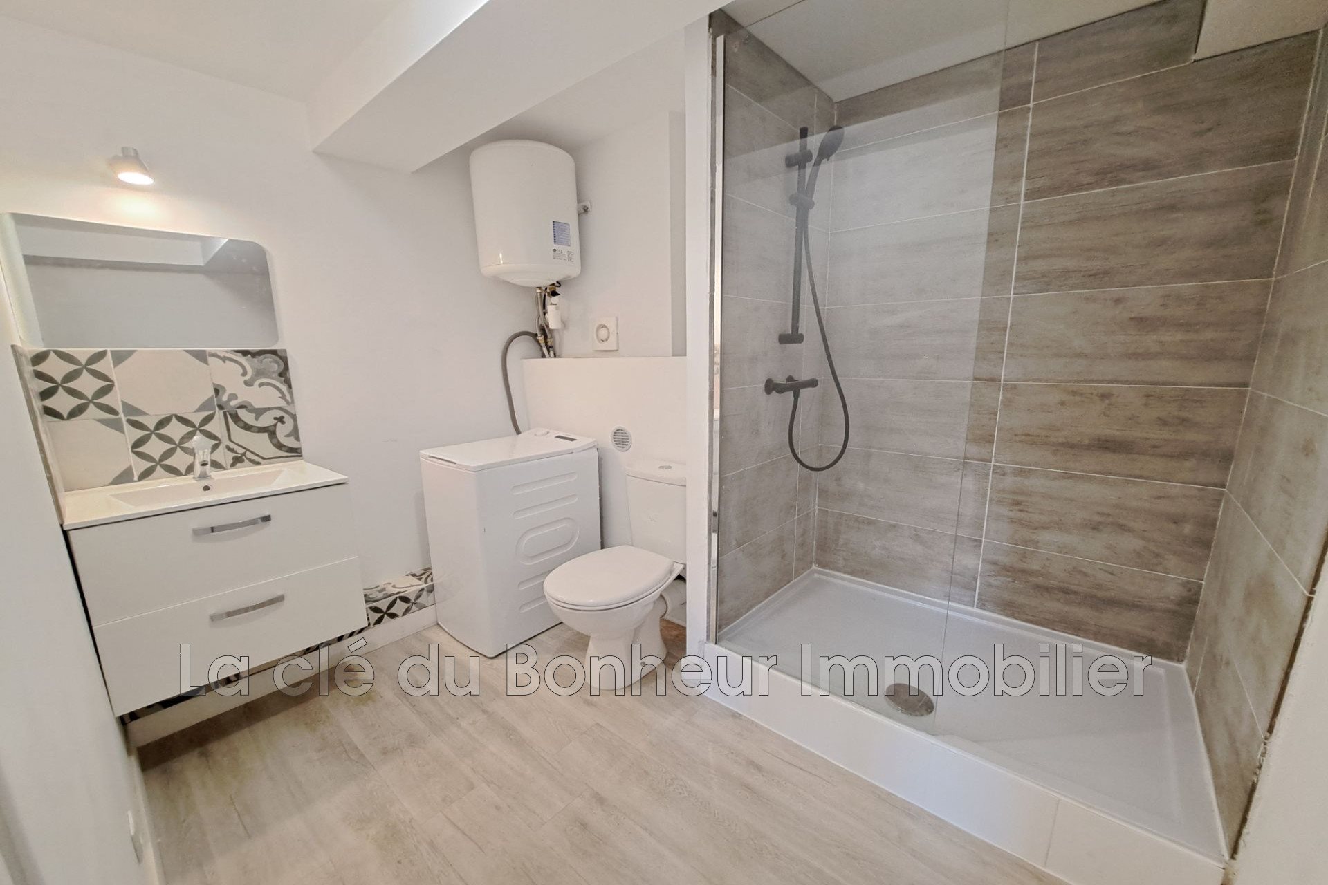 Appartement à louer, 30m², Allemagne-en-Provence