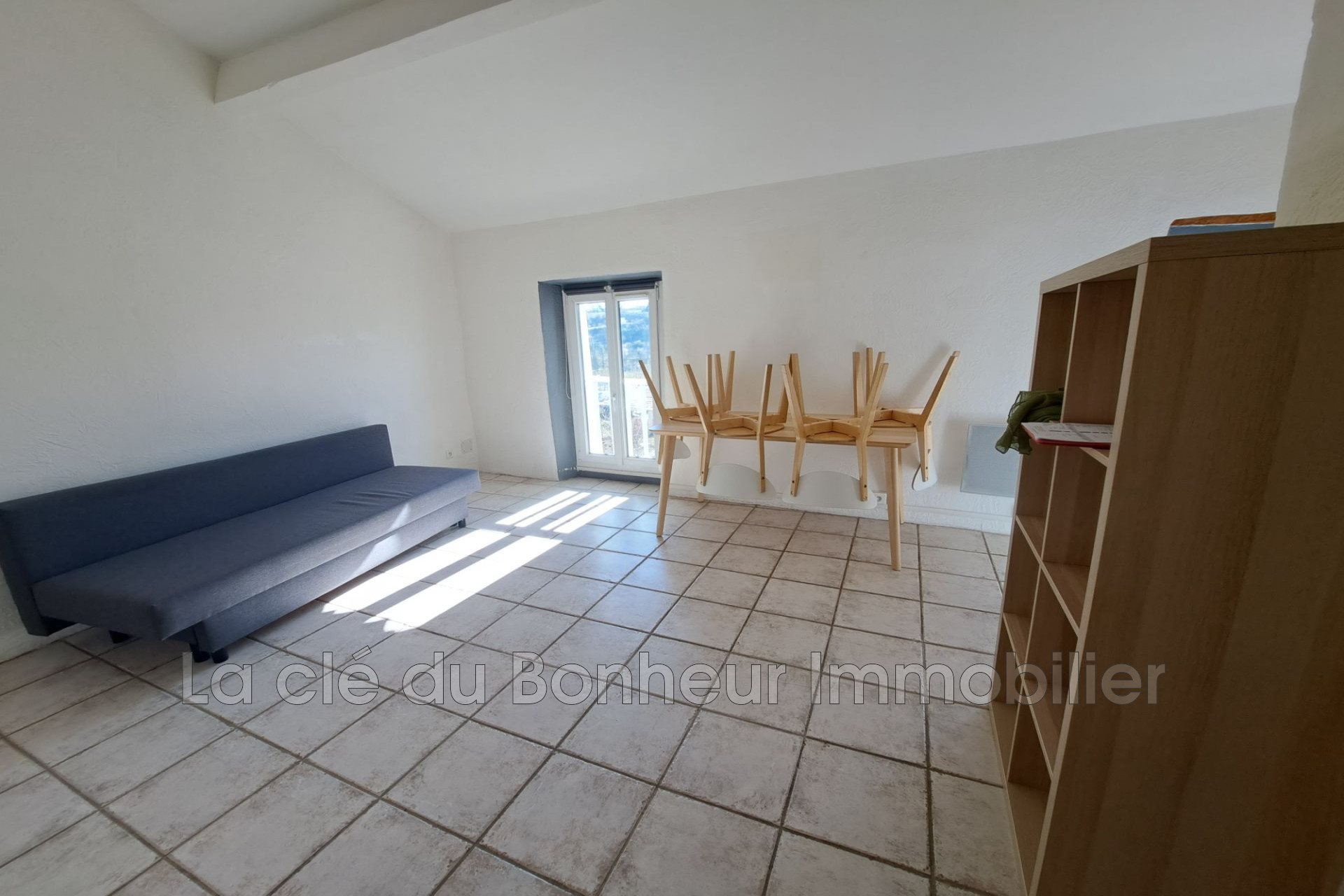 Appartement à louer, 34m², Valensole