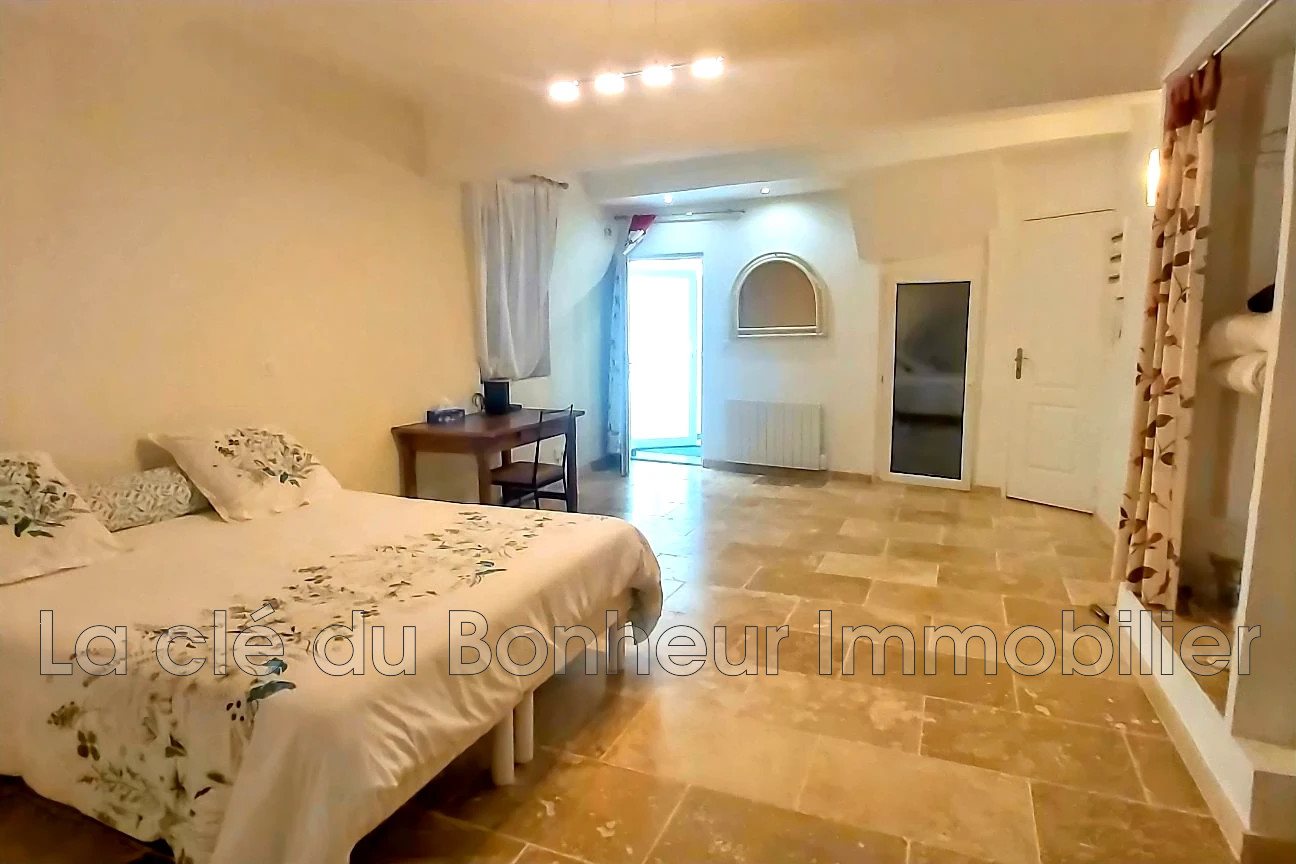 Maison à vendre, 147m², Puimoisson