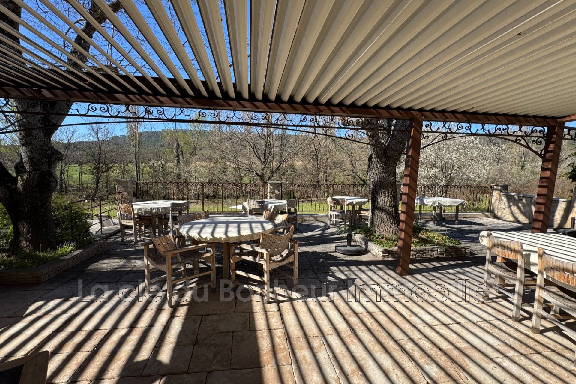 Maison à vendre, 292m², Moustiers-Sainte-Marie