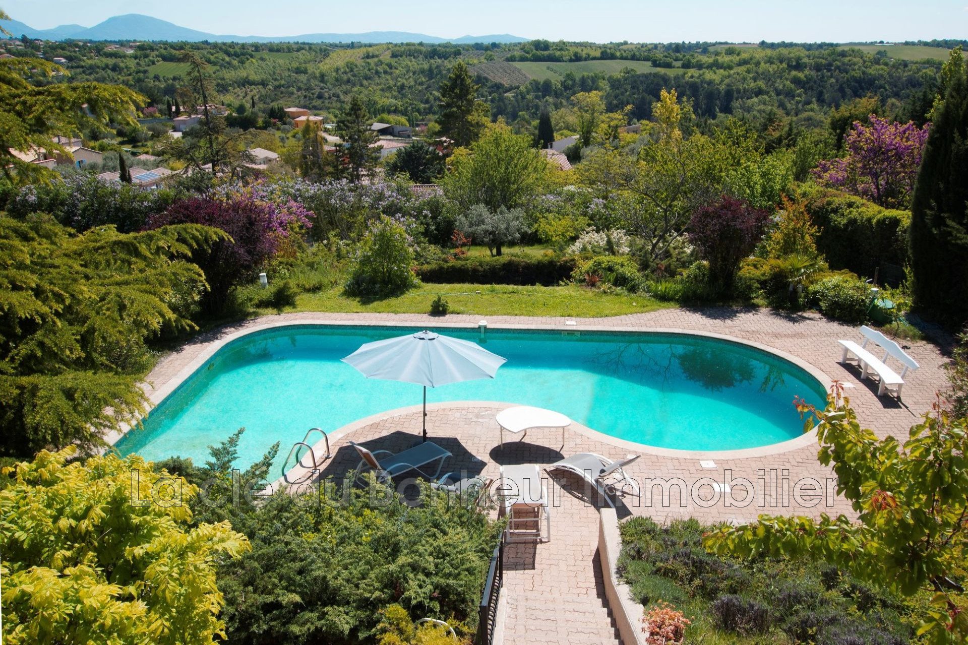 Maison à vendre, 196m², Valensole