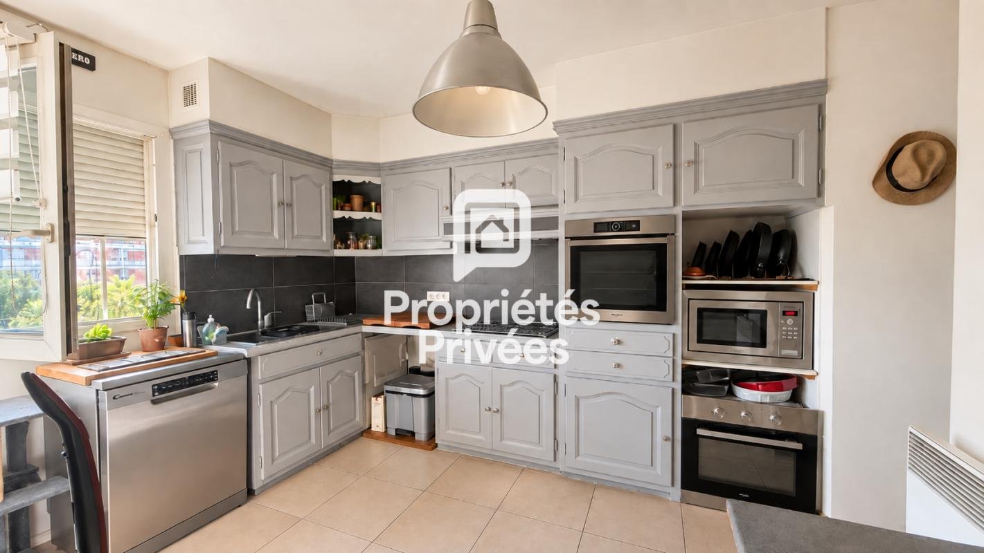 Appartement à vendre, 97m², Le Lavandou