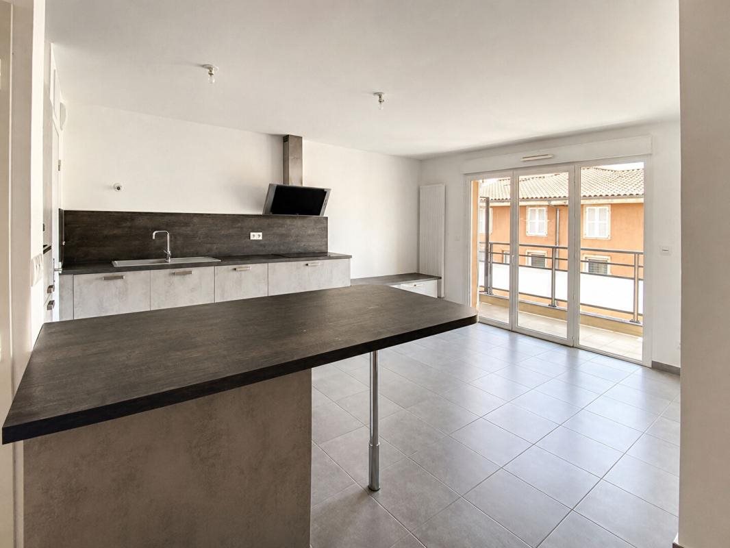 Appartement à vendre, 68m², Saint-Laurent-sur-Saône