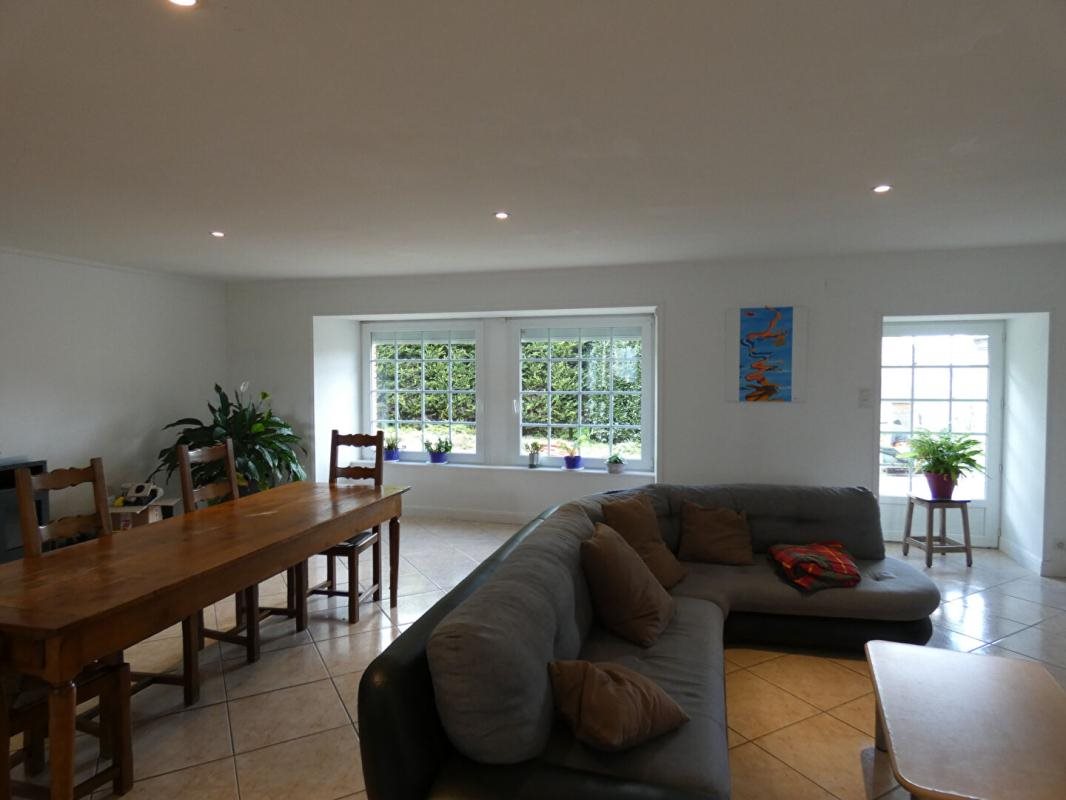 Maison à vendre, 270m², Plestan