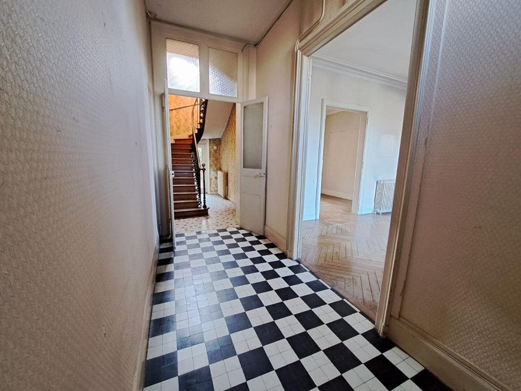 Maison à vendre, 191m², Angers