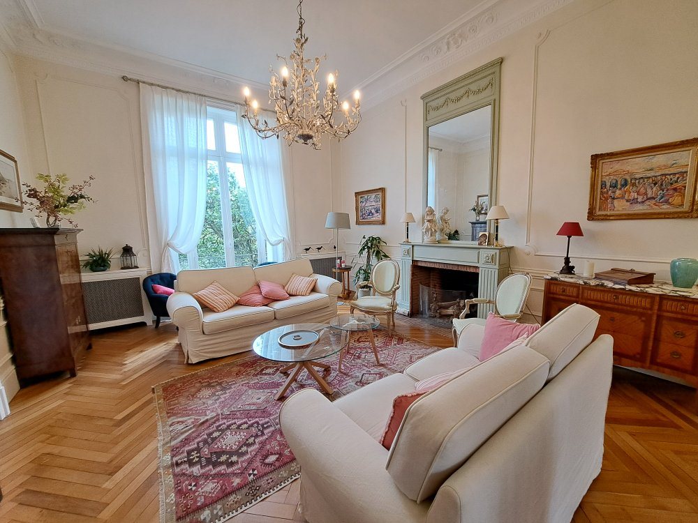 Maison à vendre, 373m², Angers