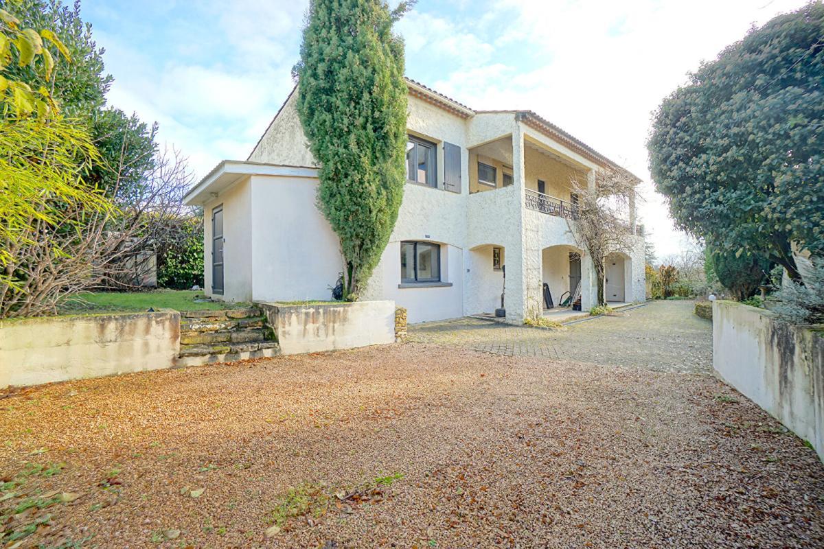 Maison à vendre, 180m², La Tour-de-Salvagny