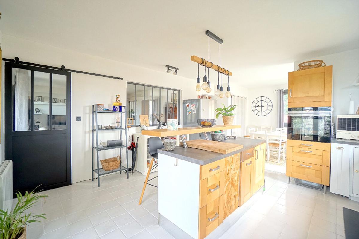 Maison à vendre, 180m², La Tour-de-Salvagny