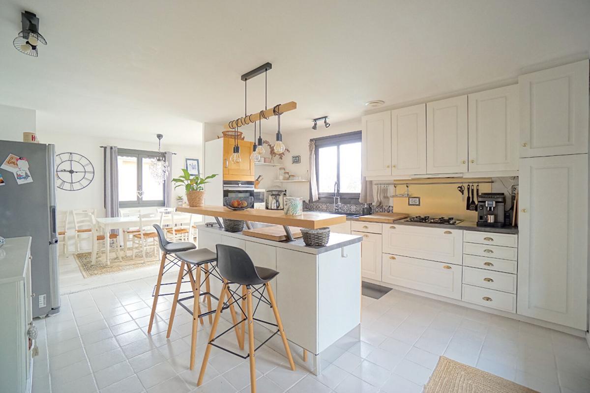 Maison à vendre, 180m², La Tour-de-Salvagny