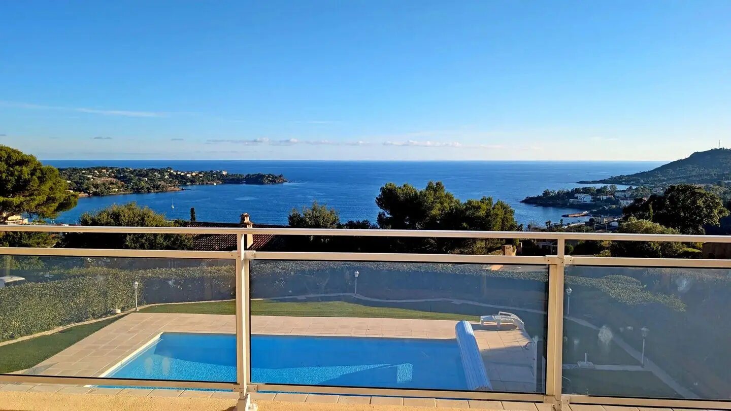 Maison à vendre, 250m², Saint-Raphaël