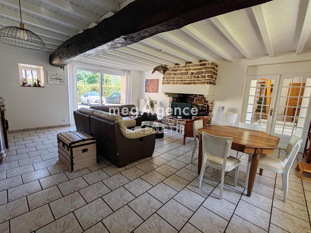Maison à vendre, 185m², Guignen