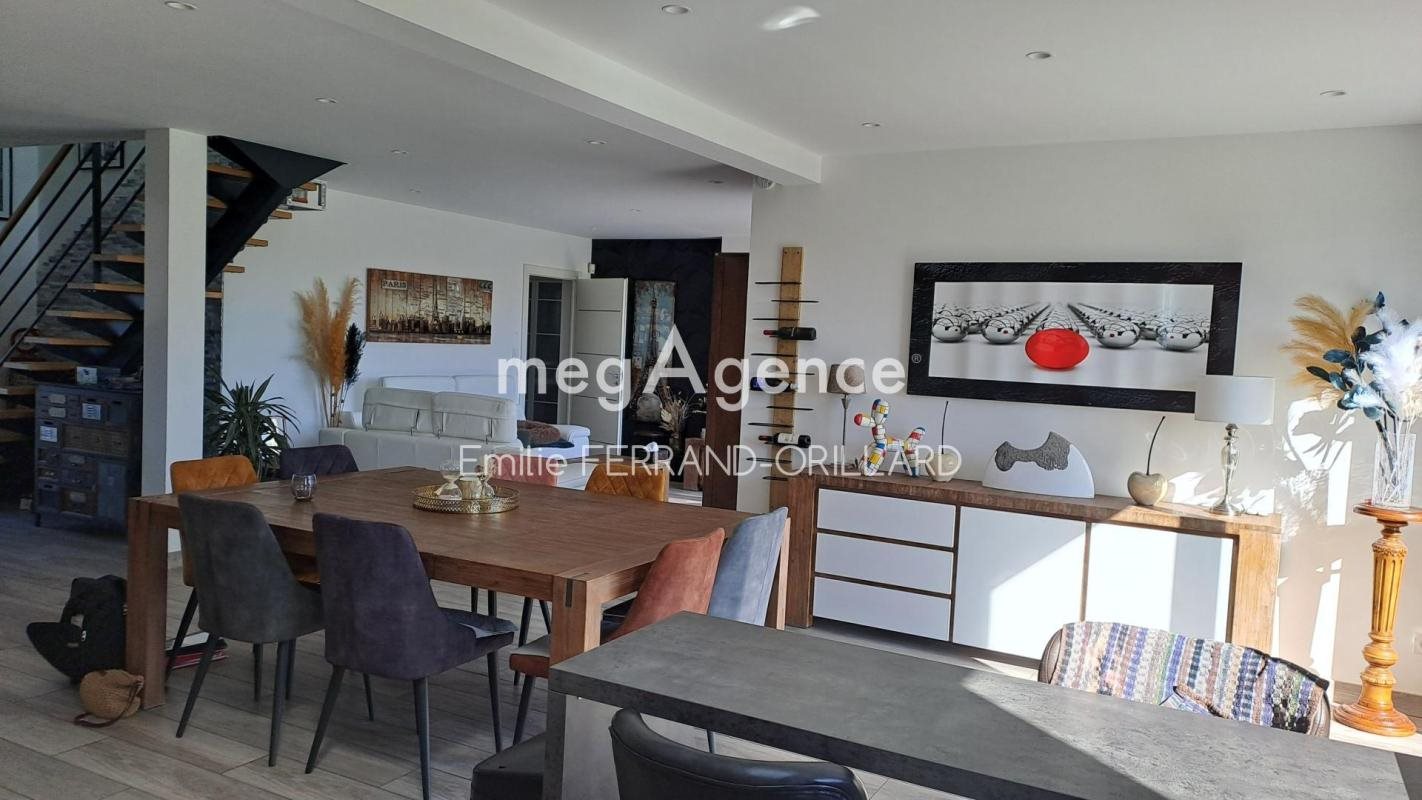 Maison à vendre, 153m², Ombrée d'Anjou