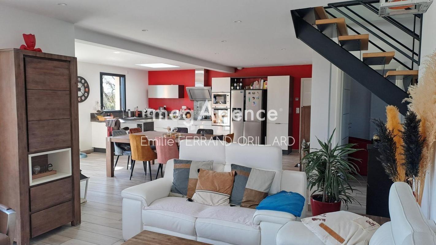 Maison à vendre, 153m², Ombrée d'Anjou