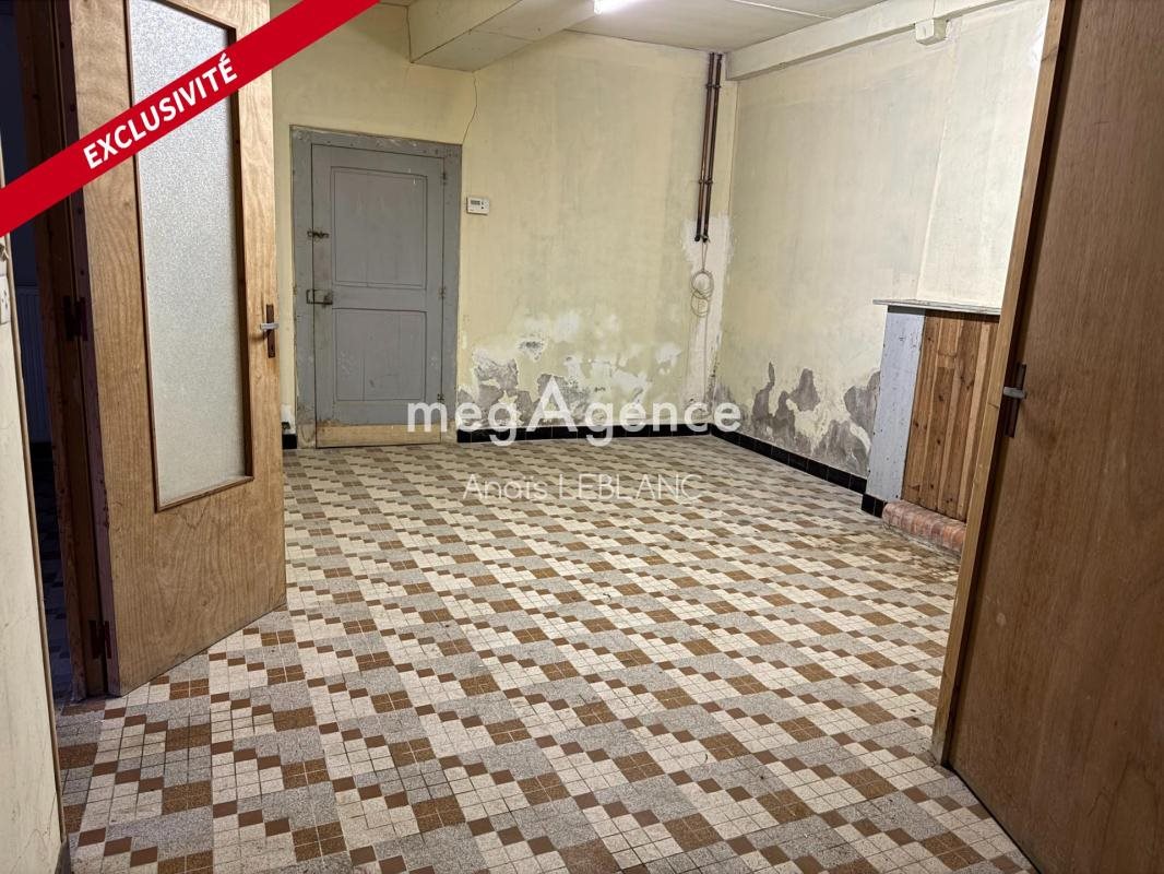 Maison à vendre, 88m², Montreuil-Poulay