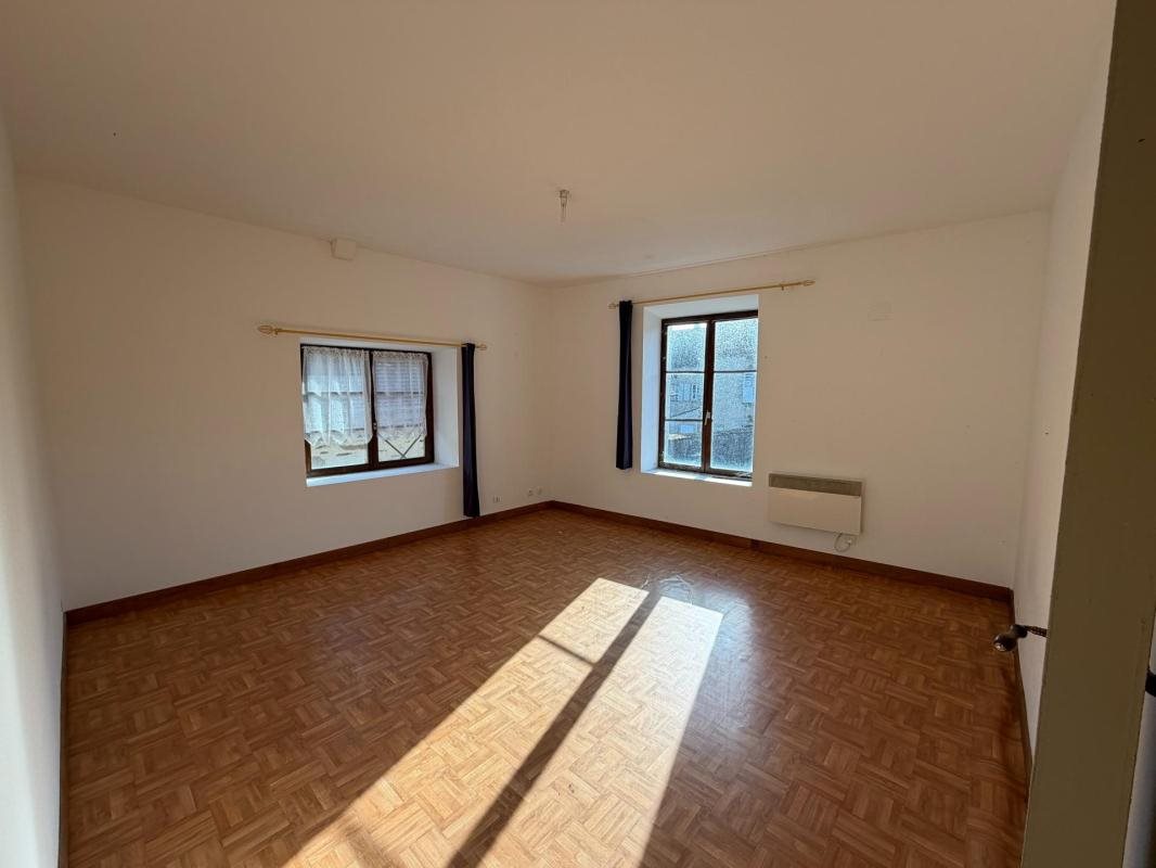 Maison à vendre, 78m², Saint-Benoît-du-Sault