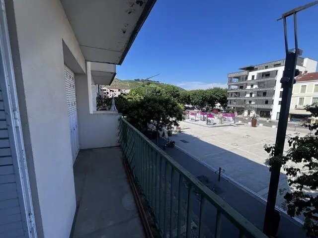 Appartement à louer, 85m², Tain-l'Hermitage