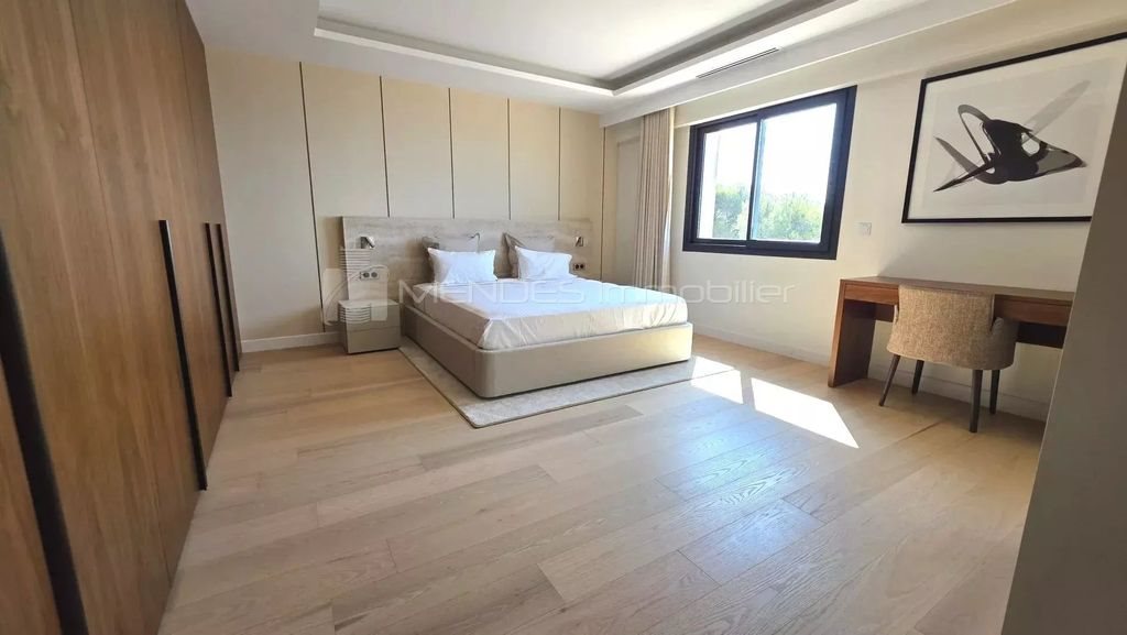 Maison à vendre, 280m², Beausoleil