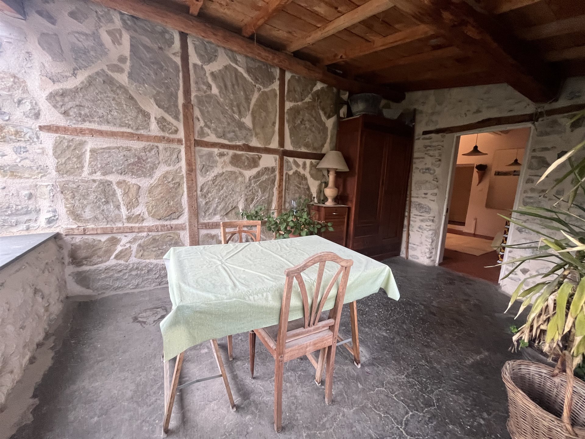 Appartement à vendre, 94m², L'Escarène