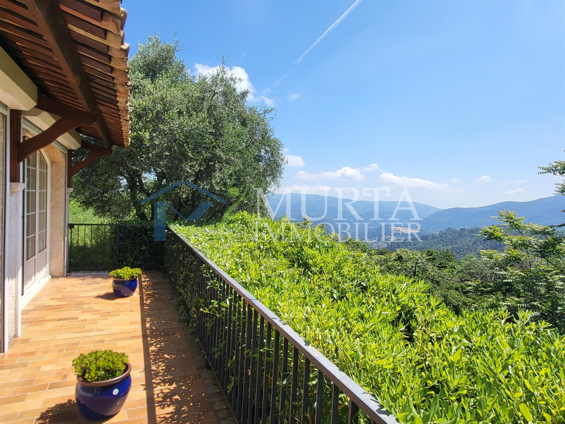 Maison à vendre, 230m², Berre-les-Alpes