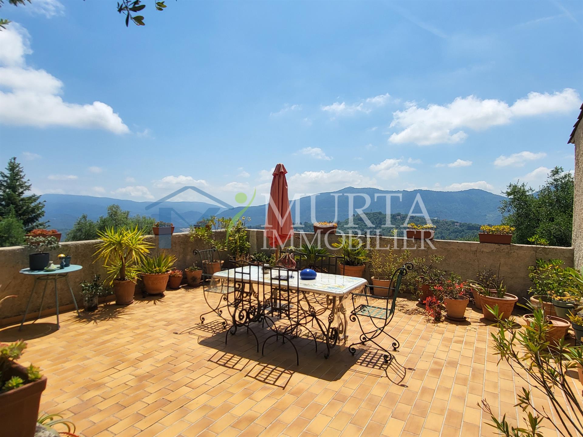 Maison à vendre, 230m², Berre-les-Alpes