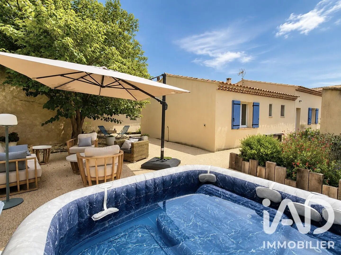 Maison à vendre, 171m², Aureille