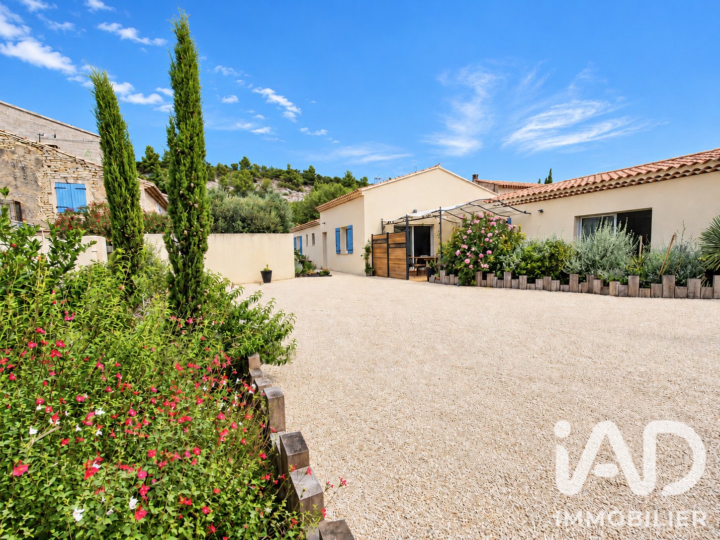 Maison à vendre, 171m², Aureille