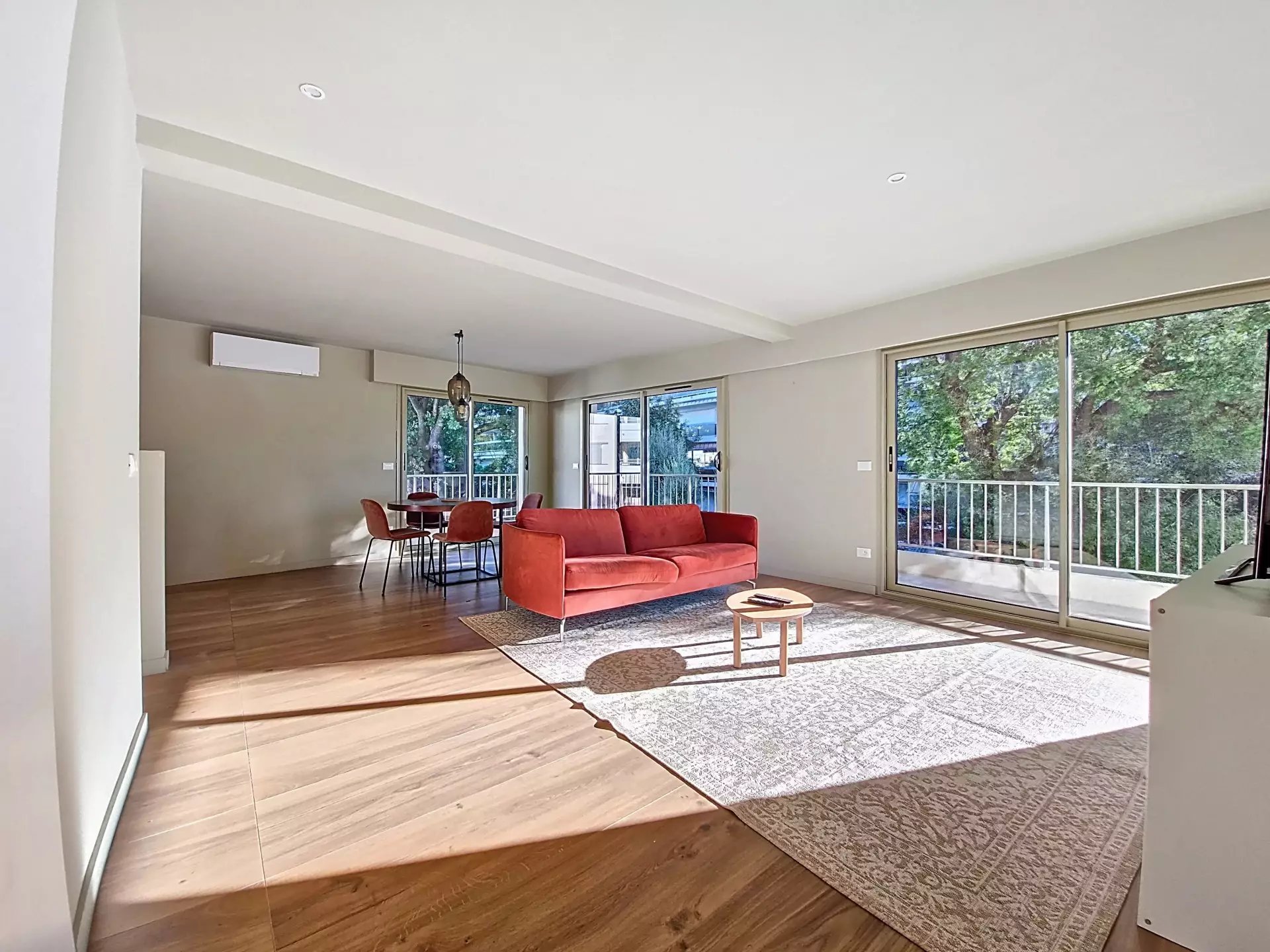 Appartement à louer, 79m², Antibes