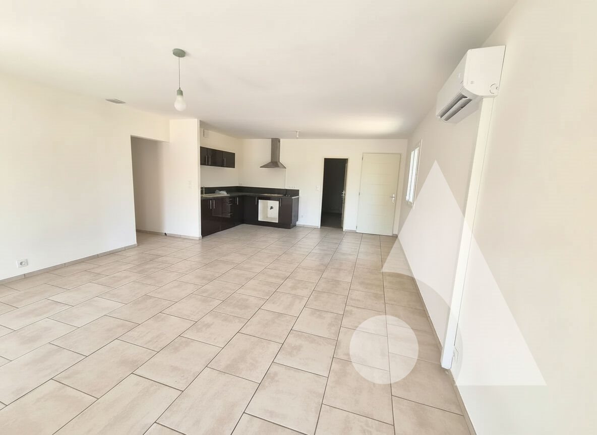 Maison à vendre, 88m², Sillans-la-Cascade